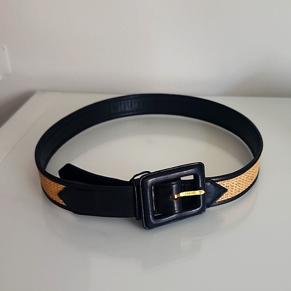Chanel belt - Picture 1 of 4